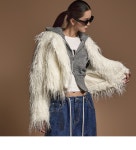 셀럽들의 선택, DINT - E3667 레터링 탑 셀럽들의 선택, DINT