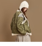 셀럽들의 선택, DINT - J2987 레이스 누빔 베스트 셀럽들의 선택, DINT