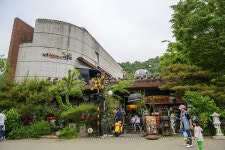   한국근현대사박물관