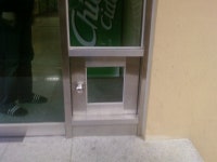 기글 하드웨어 커뮤니티 게시판 - 저의 학교 기숙사 개구멍편...