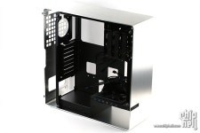 기글 하드웨어 하드웨어 뉴스 게시판 - In Win 904 리뷰