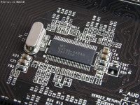 기글 하드웨어 하드웨어 뉴스 게시판 - 중국 Yeston의 P55 메인보드