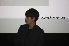 좀 늦었지만 131114 옆자리 시사회 - 김우빈 갤러리