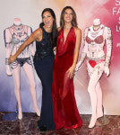 아드리아나 리마&알렉산드라 엠브로시오 VS판타지브라 홍보... 외국연예 [외국연예] 아드리아나 리마&알렉산드...