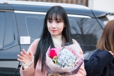 지애헤어뱅크 | 오늘의유머 - 170303 뮤직뱅크 출근길 러블리즈 지애 170303 뮤직뱅크 출근길 러블리즈 지애
