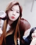 WANT - 내가 누울곳이 여기라고??
