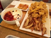 외방커뮤니티 > 별방 > 핑크퐁 짱맛 치킨집- 소스와꼬꼬 (사진유)