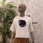 LATELY(레이틀리) [레이틀리] 시슬리 화이트 루즈핏 라운드 니트 SAKPC2131