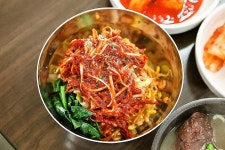 익산의 흔한 육회비빔밥.. - 인스티즈(instiz) 이슈 카테고리 익산의 흔한 육회비빔밥..