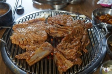 동네 숯불 돼지갈비집