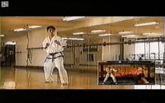 철권 화랑의 실제 모델.gif | 유머 게시판 | 		루리웹 철권 화랑의 실제 모델.gif | 유머 게시판 | 루리웹