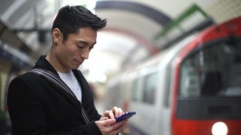 주식회사 인투더피플(INTOTHEPEOPLE Co.,Ltd.) | People Waiting And Get In Into Metro Train 스톡 동영상 비디오 6591218 - Shutterstock