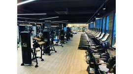 인트로피트니스 : 인트로피트니스에서 트레이너 및 인포직원... 연제구 / 인트로피트니스 / 인트로피트니스에서 트레이너 및 인포직원... 