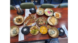 산이내린밥상 곤드레밥집 : 산이내린밥상에서 근무하실 홀 식구 모집합니다. - 알바천국 [알바천국] 충남 천안시 서북구 / 산이내린밥상... 