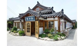 수석정 : [수석정] 홀서빙/주방보조 (정직원,파트타임,주말알바)... 경주시 / 수석정 / [수석정] 홀서빙/주방보조 (정직원,파트타임,주말알바) / 10... 