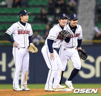'오재원 결승타' 두산 역전승, 한화 4연승 저지 - 조선일보 > 스포츠 > 야구 '오재원 결승타' 두산 역전승, 한화 4연승 저지