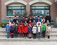   3 : 소개- Classting 석사초등학교 2 - 3 - 클래스팅