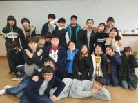   우리들이 사는 세상 : 소개- Classting 성주초등학교 6 - 우리들이 사는 세상 - 클래스팅