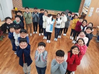   7반 : 소개- Classting 서울공항초등학교 5 - 7반 - 클래스팅