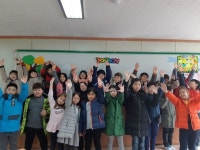   꿈이 있는 4반 : 소개- Classting 부안동초등학교 4 - 꿈이 있는 4반 - 클래스팅