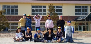   알콩달콩 2학년 : 소개- Classting 송학초등학교 2 - 알콩달콩 2학년 - 클래스팅