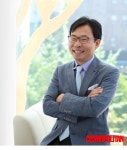 	마음을 치유하고 앞으로 더 나아가고 싶은 당신에게 ②... (Cosmopolitan Korea)	 마음을 치유하고 앞으로 더 나아가고 싶은 당신에게 ②