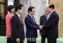 이데일리-세상을 올바르게,세상을 따뜻하게 무더운 여름, 시원한 바다한가운데서 낚시를 즐길 수 있는 바다목장