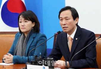 [포토]우상호 원내대표 기자간담회 - 종합 경제정보 미디어 - 이데일리 [포토]우상호 원내대표 기자간담회