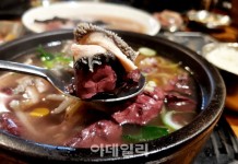 [강경록의 미식로드] 장(腸) 풀리는 맛…80년 끓인 선짓국 | 뉴스 | 뉴스/시세 - 팍스넷 증권포털