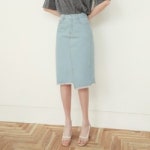 엔터식스몰 - 패션&라이프스타일몰 캐주얼 로우 플레어 니트 원피스