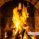 불 옆에서 휴식 / 불의 소리 & 벽난로 소리 & 자연 소리 예약 - genie