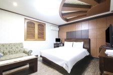 포항 라일락, 포항남구·시청·시외버스터미널·구룡포·문덕·오천, 경북 - 여기어때 특가