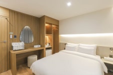 포항 H-AVENUE HOTEL여객터미널점, 포항북구·영일대·죽도시장·여객터미널, 경북 - 여기어때 특가