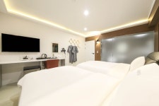 진주 나비, 진주, 경남 - 여기어때 특가