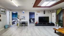 넓은 공간으로 여러명이 머물기 적합한 숙소 | 하우스오브갤러리 301, 경상 - 여기어때 특가