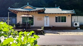 태백 귀네미풍차와 허스키, 정선·영월, 강원 - 여기어때 특가