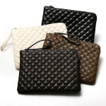 ISSAC[아이삭]4 COLOR 퀄팅 CLUTCH/클러치백 IS-C003 - GS SHOP [GS SHOP] ISSAC[아이삭]4 COLOR 퀄팅 CLUTCH/클러치백 IS-C003