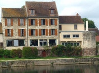 모레 쉬르 루앙/오베르지 드 라 테라세 검색결과 모레 쉬르 루앙/오베르지 드 라 테라세