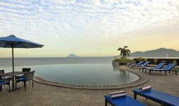 아르야두타 마나도 검색결과 아르야두타 마나도