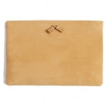 하버할리데이(HARBOUR HOLIDAY) 오버사이즈 태슬클러치_카멜 - 168,000원 | 무신사 스토어