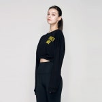 데비웨어(DEVIWEAR) 여성 요가복 DEVI-T0024-블랙 필라테스 티셔츠 긴팔 레터링 - 19,000원 | 무신사 스토어