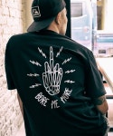 로얄라이프(ROYALLIFE) RL031 스컬 핑거 반팔티 - 블랙 - 22,500원 | 무신사 스토어 - 셀렉트숍