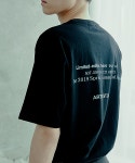 아르테노 스튜디오(ARTENO STUDIO) 20수 오버사이트 레터링 티셔츠(블랙) - 37,800원 | 무신사 스토어