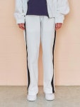 알에스브이피(RSVP) 슬릿 트레이닝 팬츠 (화이트) - 85,000원 | 무신사 스토어