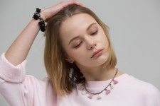 토핏(TOFIT) [토핏] 블랙스트링 가오리핏 쮸리 티셔츠 - 69,000원 | 무신사 스토어 - 셀렉트숍