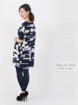ishopgallery | 라쿠텐 일본: Day to day 아트 프린트의 느슨한 튜 닉 탑 튜 닉 블랙 블루 디 미국 캐주얼 프렌치 소 얼굴을 보여주 25 ° C... 