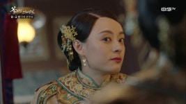 꽃 피던 그해 달빛 | 동영상 > 55화. ′미인계′로 GAME OVER 시키는 오家동원 55화. ′미인계′로 GAME OVER 시키는 오家동원
