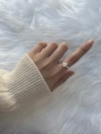 [LAPEEZ라피즈]White Opal Ring [W CONCEPT]