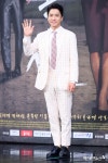 [엑s HD포토] 김영민 해맑은 손인사 |  [엑s HD포토] 김영민 해맑은 손인사