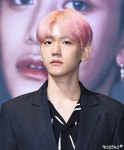 "우리가 해냈다"…슈퍼엠 백현, 빌보드200 1위 소감 [해시태그]